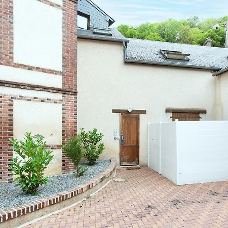 La Petite Terrasse - Appartement Spacieux Brionne Exteriér fotografie