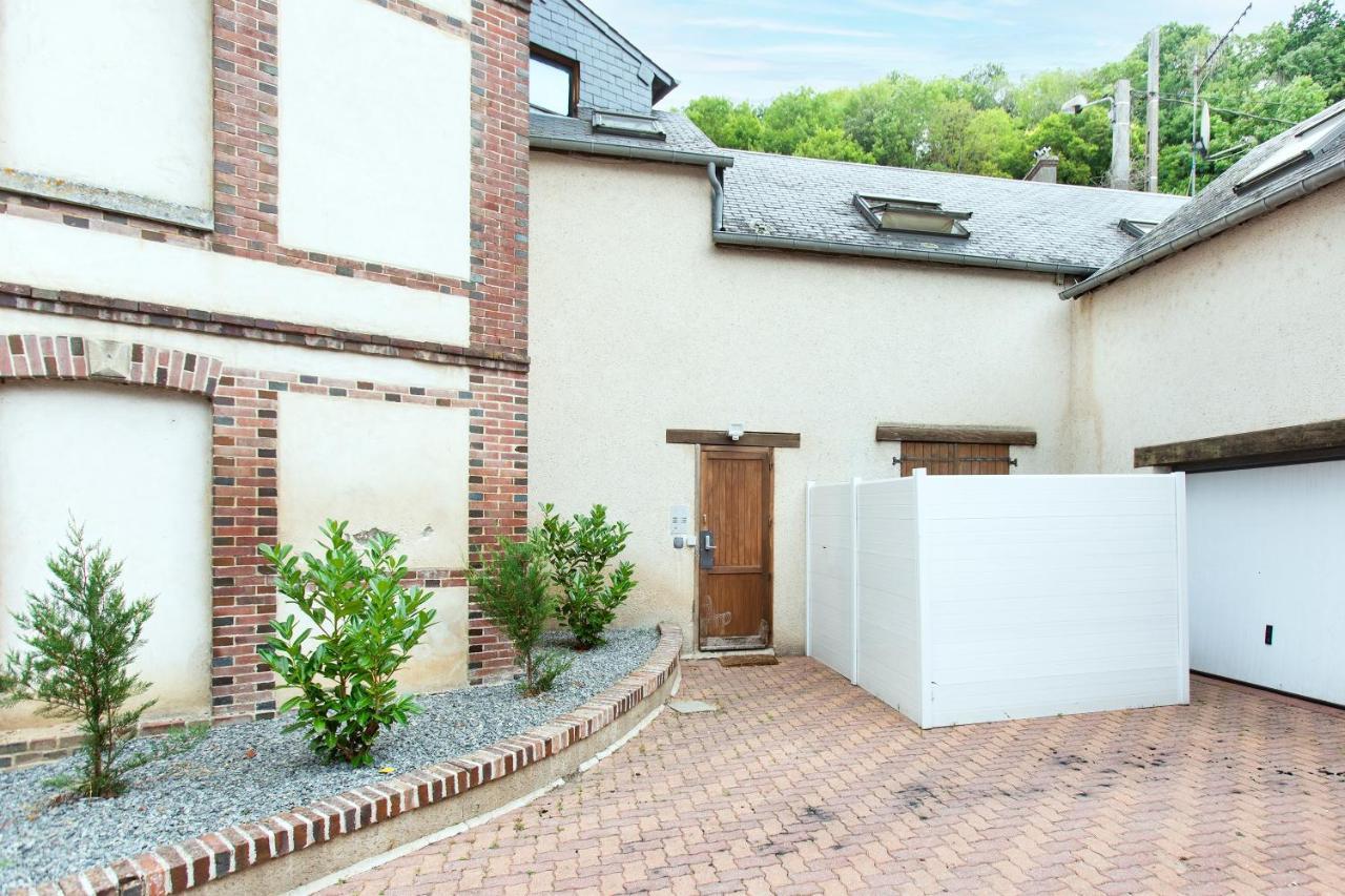 La Petite Terrasse - Appartement Spacieux Brionne Exteriér fotografie